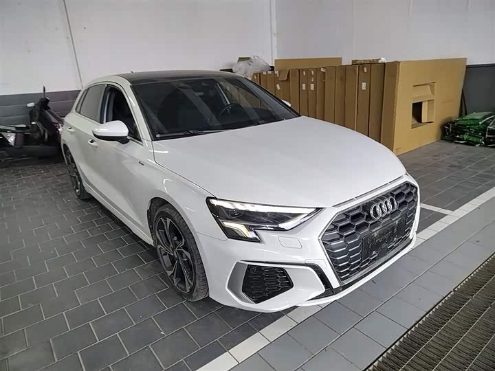 Фото 4 - Audi A3