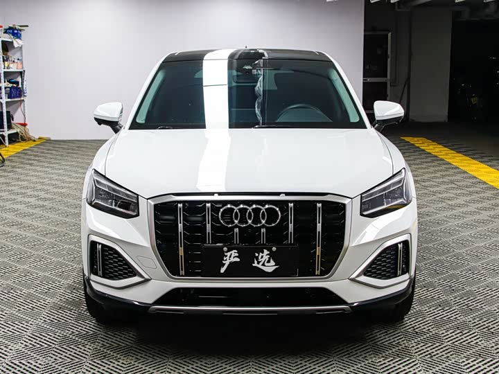 Фото 2 - Audi Q2L