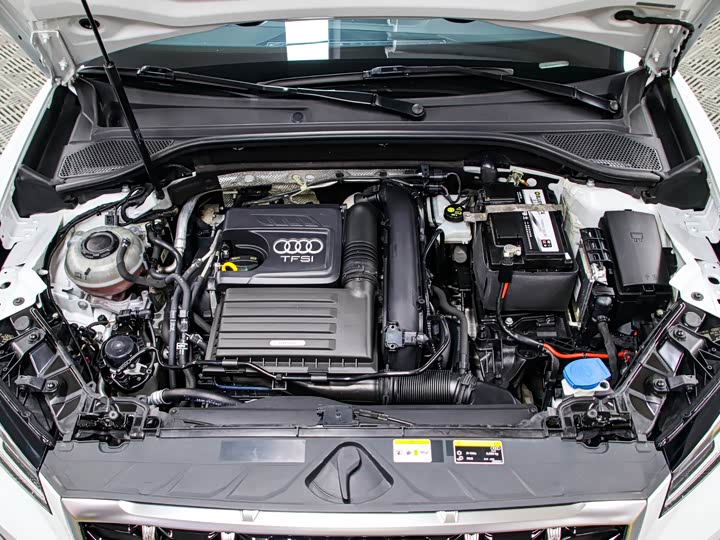 Фото 20 - Audi Q2L