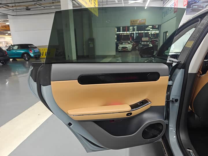 Фото 17 - Leapmotor C01