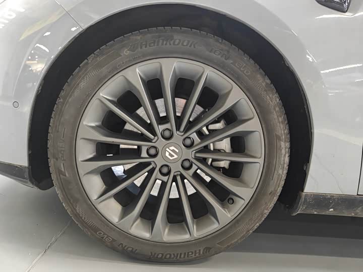 Фото 9 - Leapmotor C01