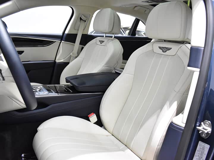 Фото 7 - Bentley Flying Spur