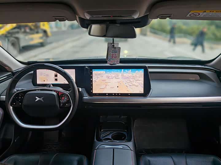 Фото 6 - XPeng P7