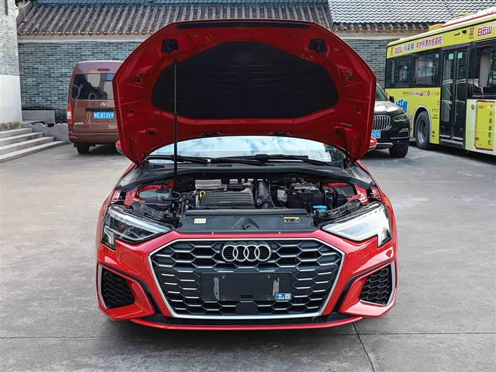 Фото 14 - Audi A3