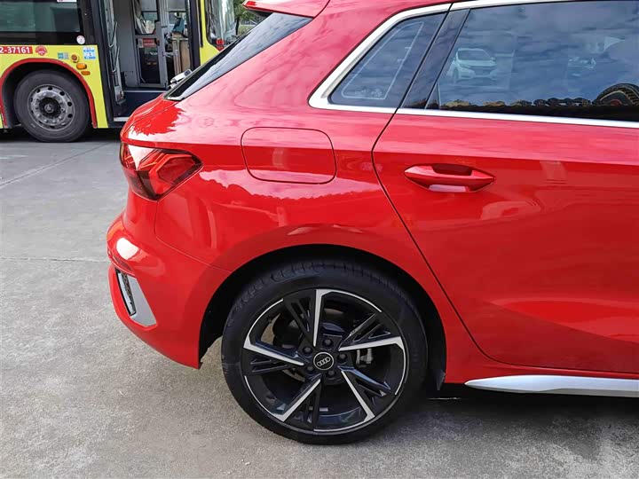 Фото 29 - Audi A3