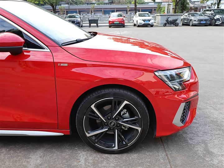 Фото 30 - Audi A3