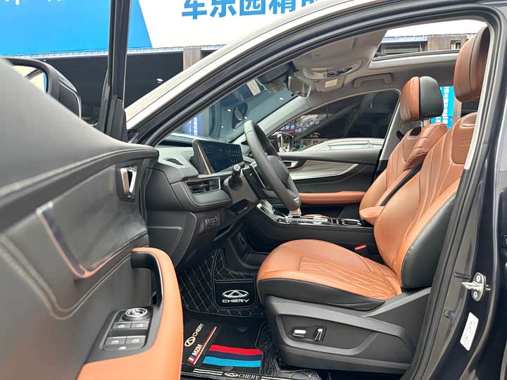 Фото 15 - Chery Tiggo 8 Plus