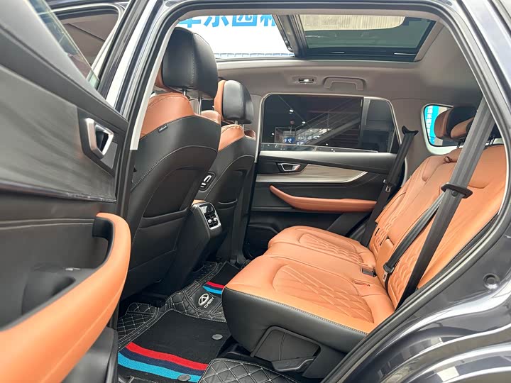 Фото 16 - Chery Tiggo 8 Plus