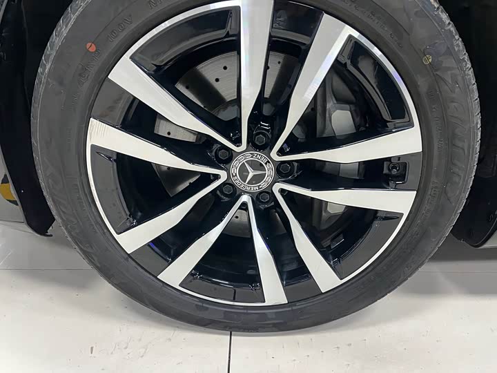 Фото 11 - Mercedes-Benz S-Class