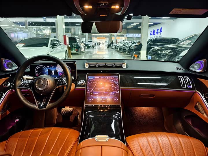 Фото 7 - Mercedes-Benz S-Class