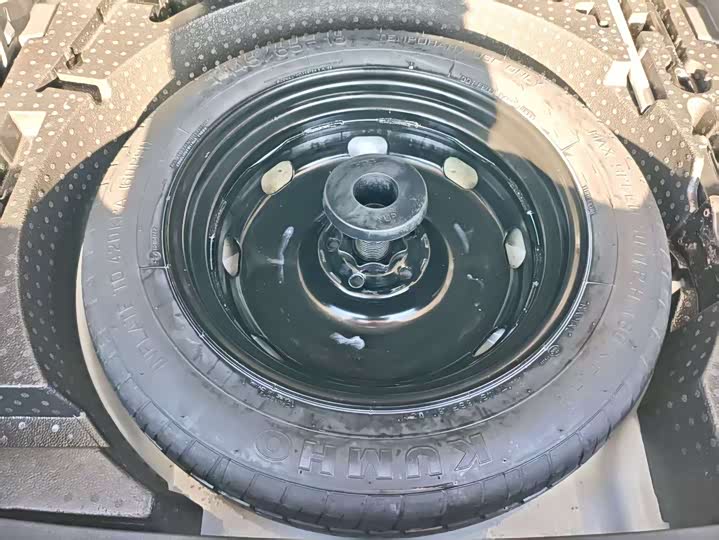 Фото 7 - Volkswagen Tayron