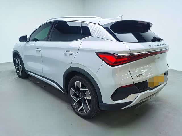 Фото 4 - BYD Yuan Plus