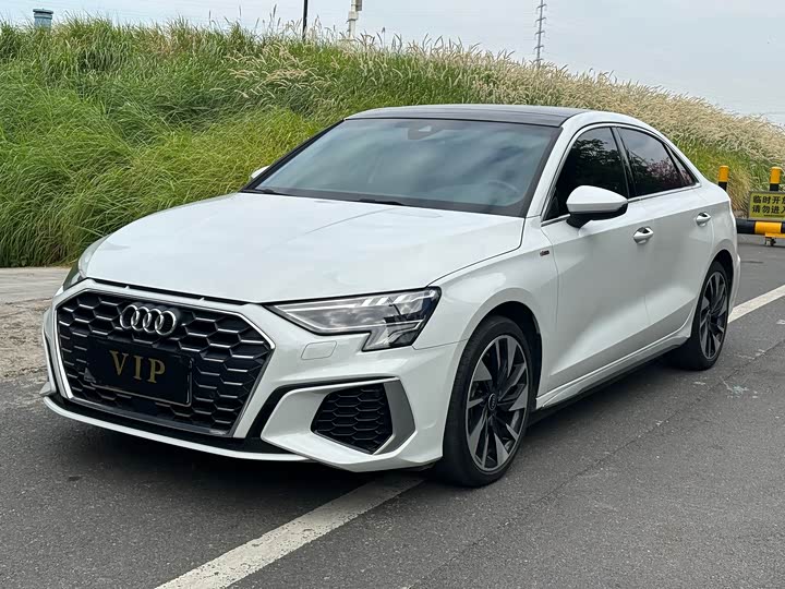 Фото 1 - Audi A3