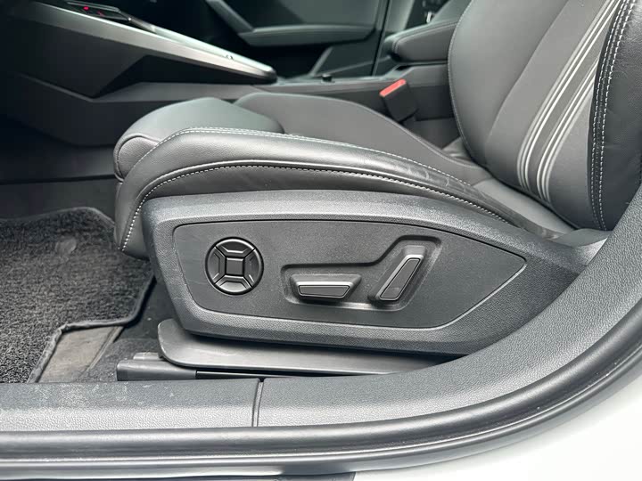 Фото 12 - Audi A3