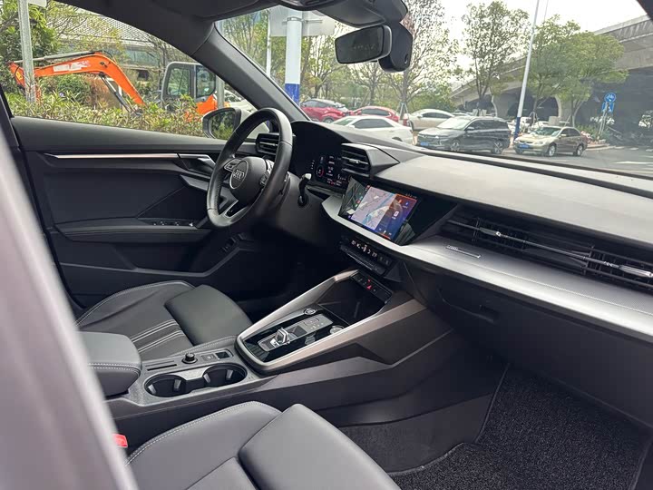 Фото 24 - Audi A3