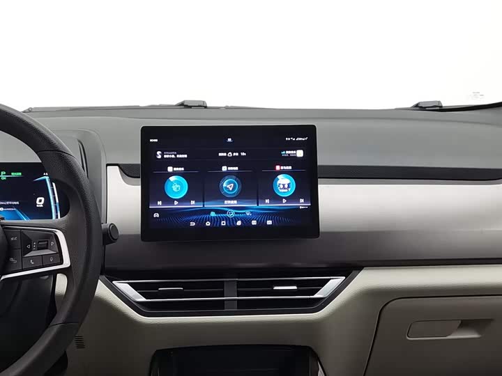 Фото 12 - BYD Yuan Pro