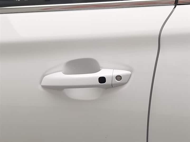 Фото 18 - BYD Yuan Pro