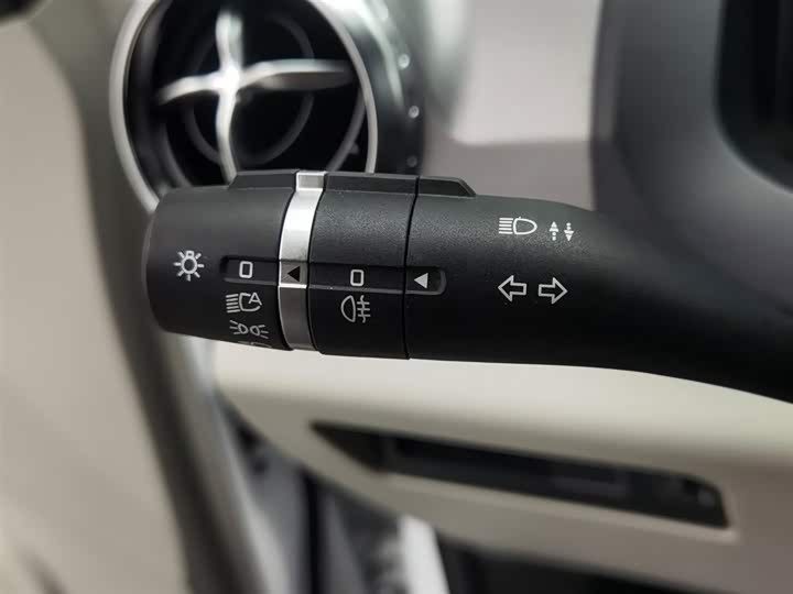 Фото 21 - BYD Yuan Pro