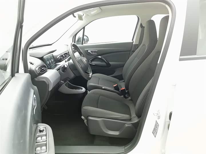 Фото 10 - Leapmotor T03