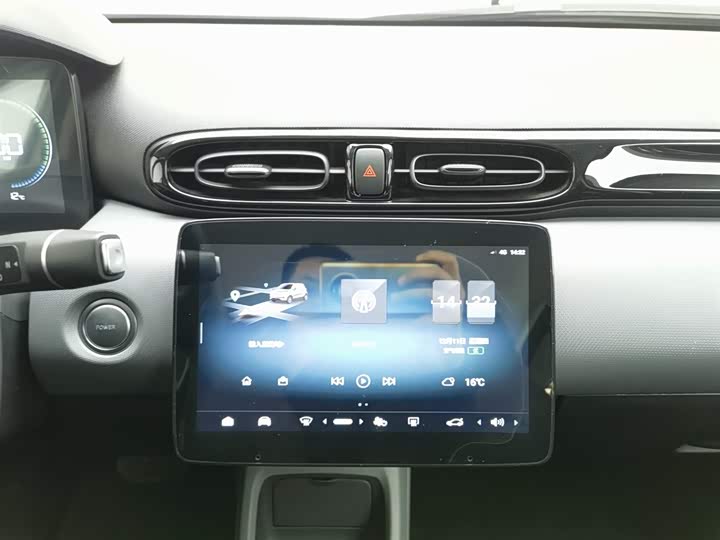 Фото 12 - Leapmotor T03