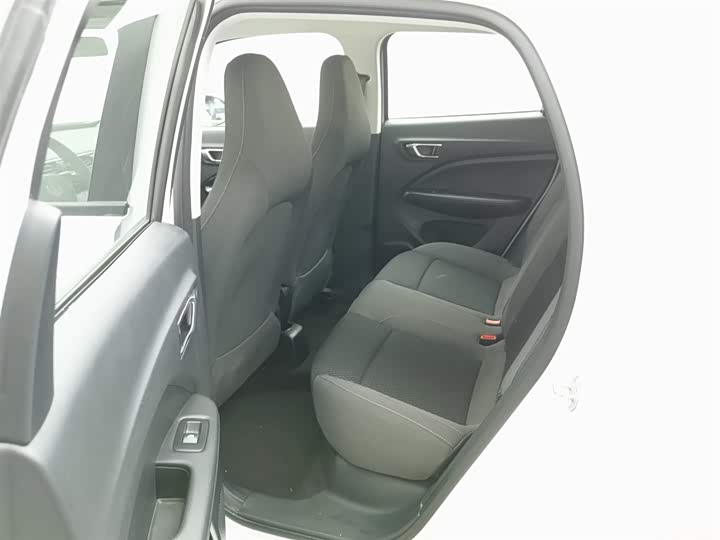 Фото 15 - Leapmotor T03