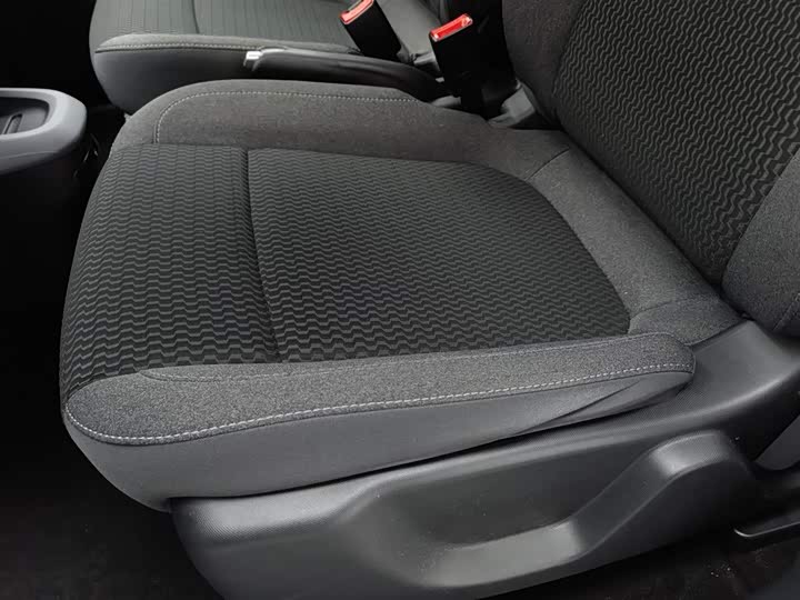 Фото 20 - Leapmotor T03