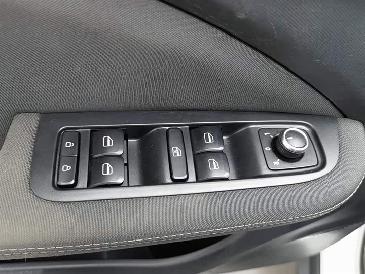 Фото 9 - Leapmotor T03