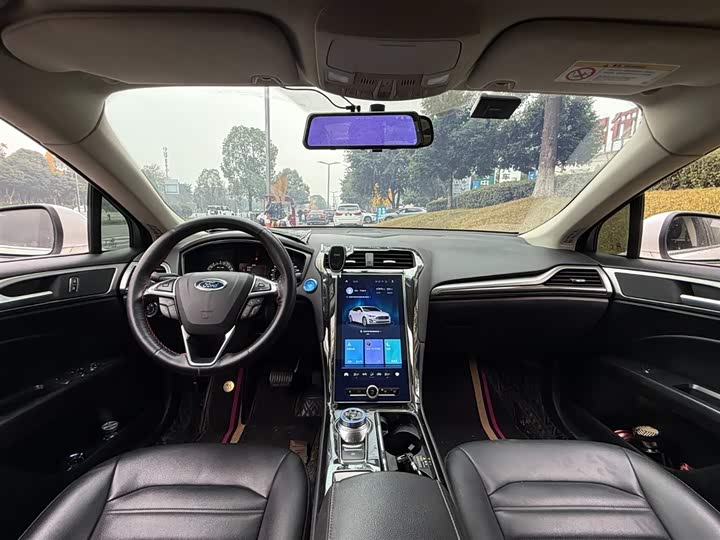 Фото 7 - Ford Mondeo