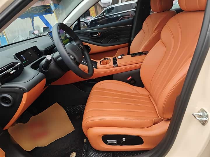 Фото 15 - GAC Aion RT