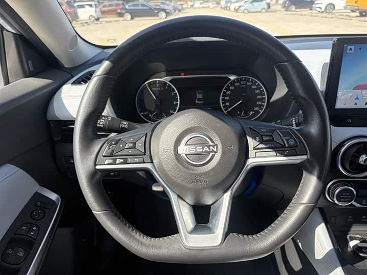 Фото 15 - Nissan Sylphy