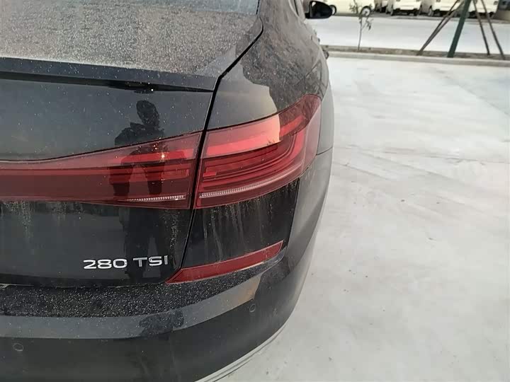 Фото 8 - Volkswagen Passat