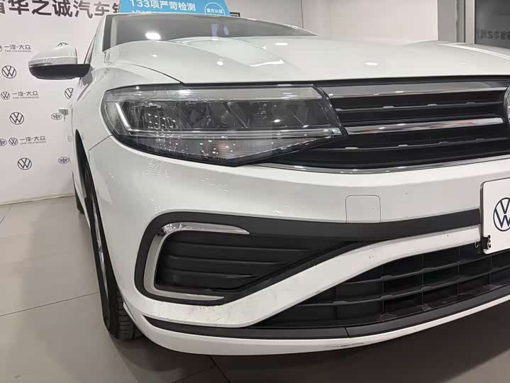 Фото 3 - Volkswagen Bora