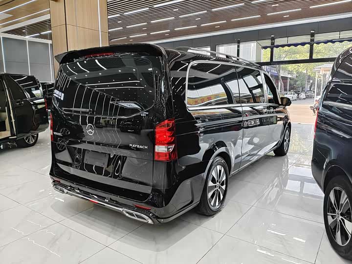 Фото 4 - Mercedes-Benz Vito