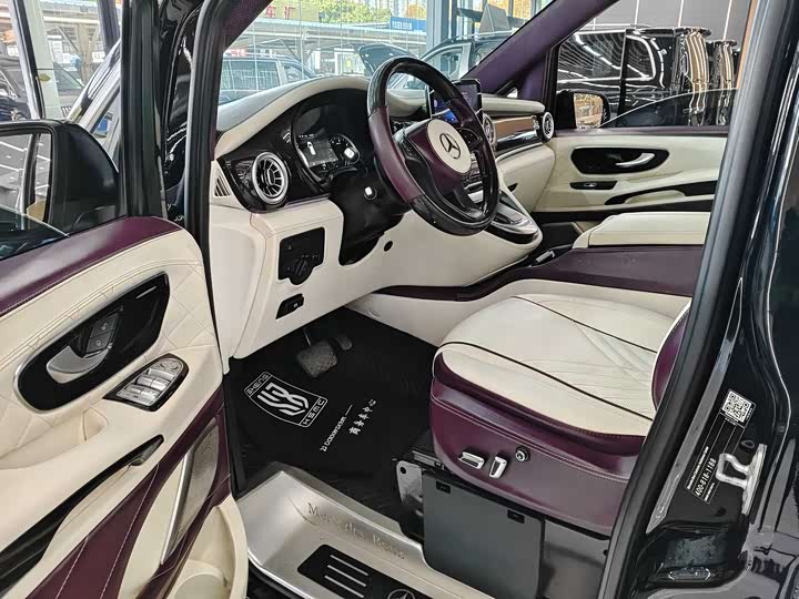 Фото 9 - Mercedes-Benz Vito