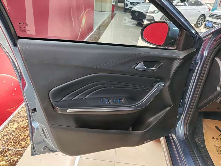 Фото 17 - Chery Tiggo 3x