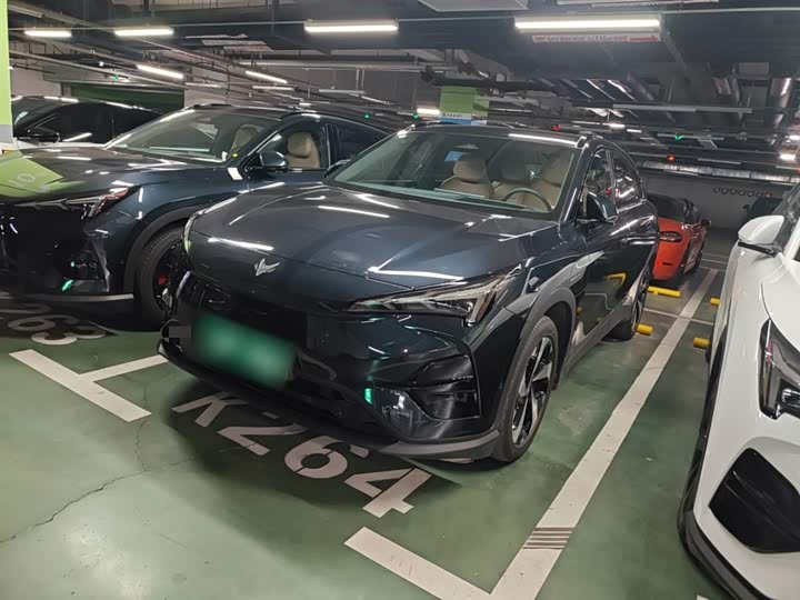 Фото 1 - BAIC Arcfox Alpha T5