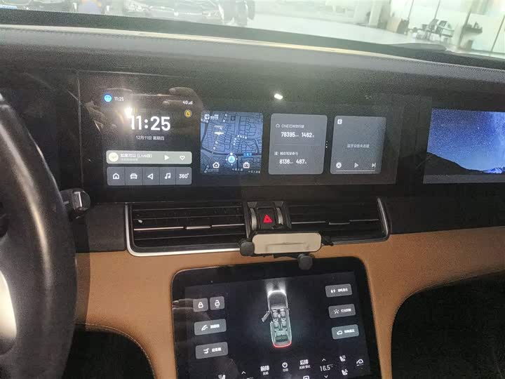 Фото 13 - LiXiang One