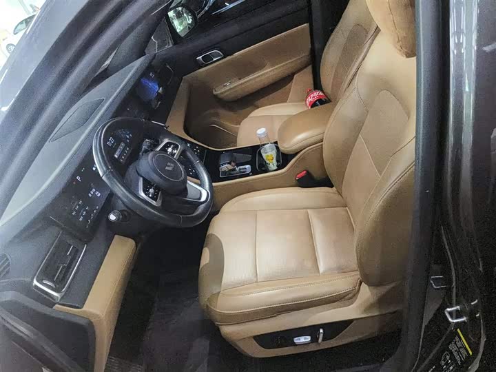 Фото 15 - LiXiang One