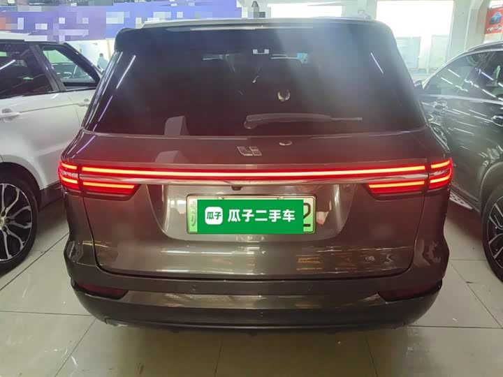 Фото 6 - LiXiang One