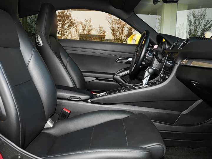 Фото 16 - Porsche 718