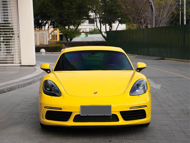 Фото 2 - Porsche 718