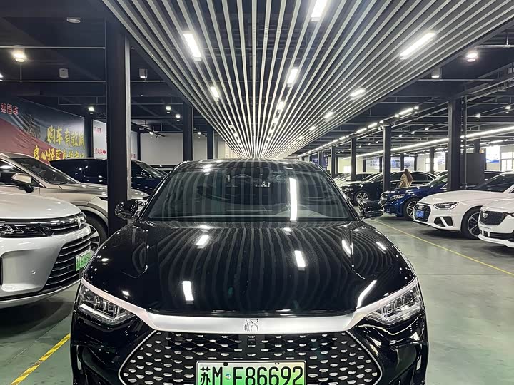 Фото 2 - BYD Han