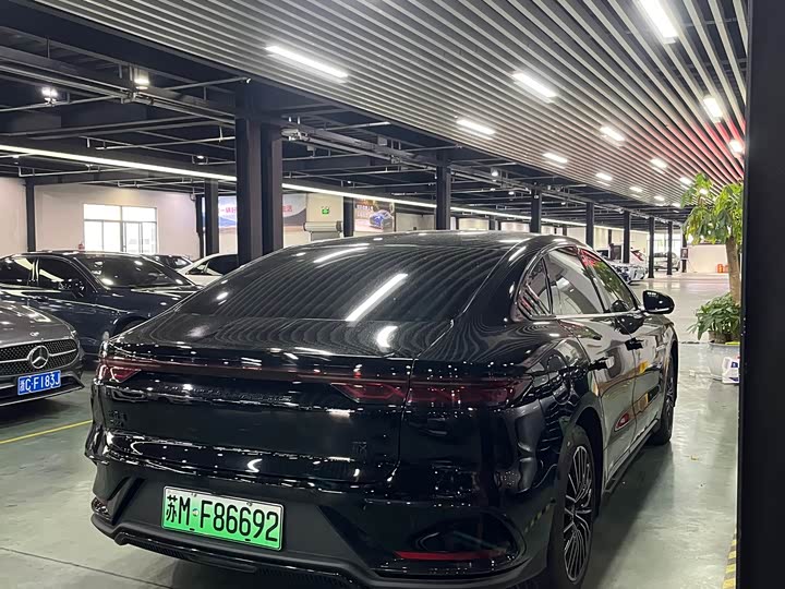 Фото 7 - BYD Han