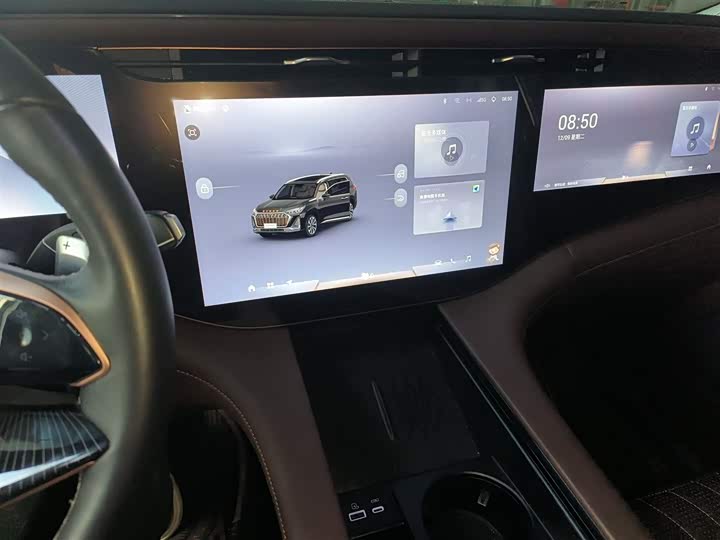 Фото 6 - Exeed VX