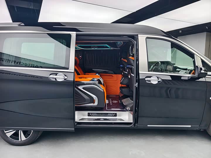 Фото 15 - Mercedes-Benz Vito