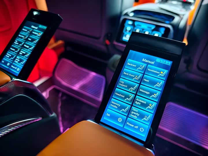 Фото 25 - Mercedes-Benz Vito