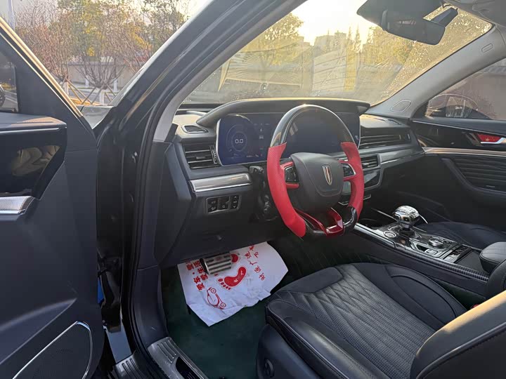 Фото 8 - Hongqi HS5