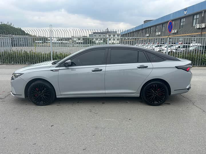 Фото 9 - Dongfeng Aeolus Yixuan Max