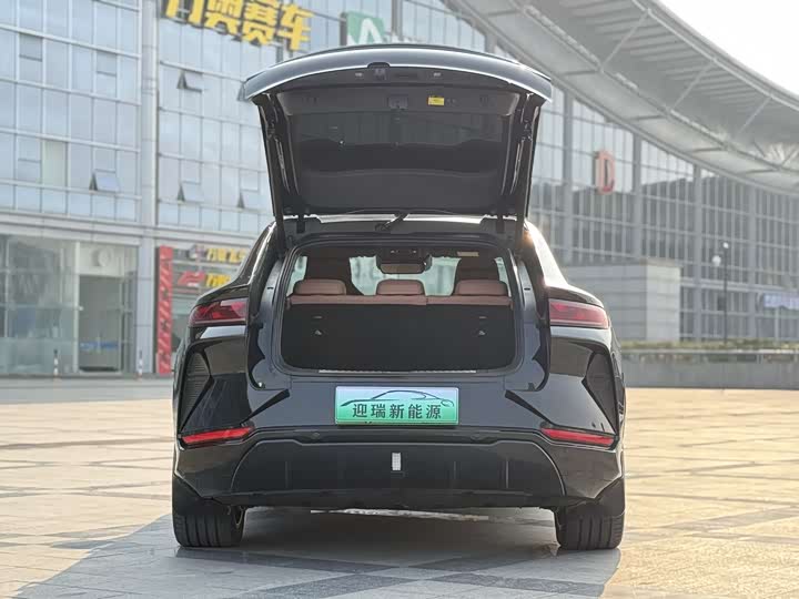 Фото 12 - BYD Song L