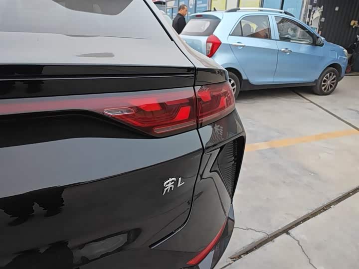 Фото 8 - BYD Song L